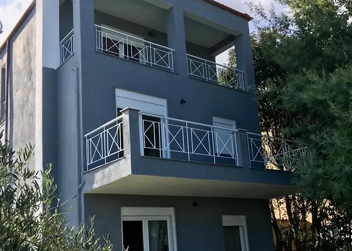 Modern House * Áfitos