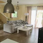 Modern House בית כפרי *