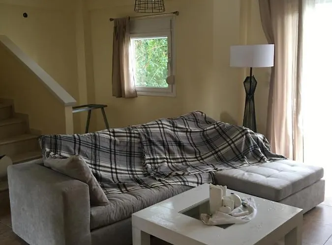 Modern House Hétvégi ház Áfitosz